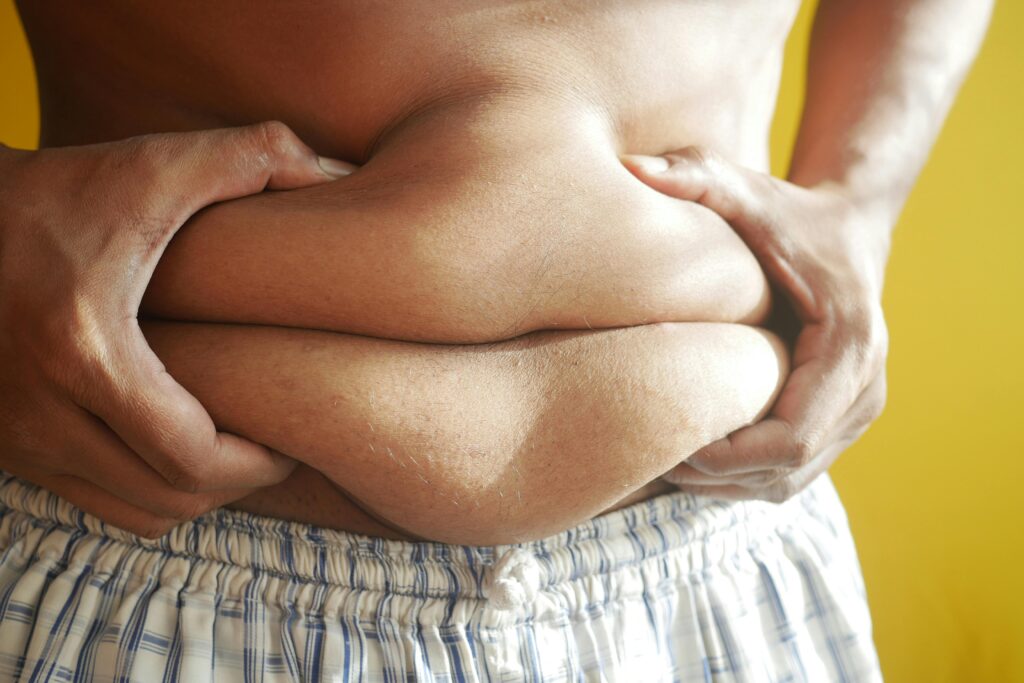 8 ways to lose belly fat fast for women (science-based)